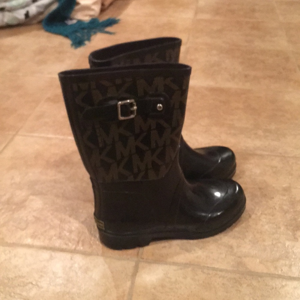 Michael Kors rain boots